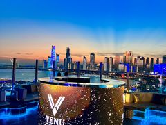-VENU+海景酒廊