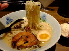 博多拉面-雷神拉面(财富中心玉米楼店)
