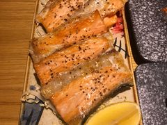 盐烤法罗三文鱼骨-友悦食堂(灯湖店)