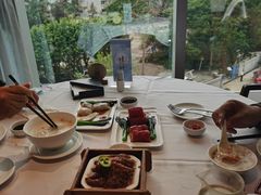 -粤财皇冠假日酒店·彩华轩中餐厅