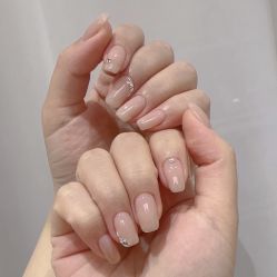 -爱空间美睫健康美甲