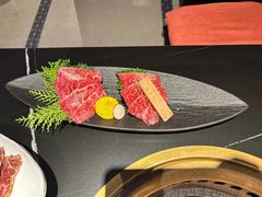 -山川小町·极番烧肉(新地假日广场店)