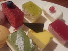 西式甜点-厦门宝龙铂尔曼大酒店·海鲜自助餐厅