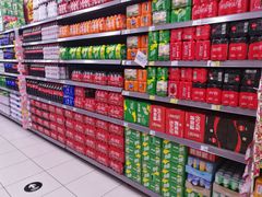 -家乐福(四元桥购物中心店)