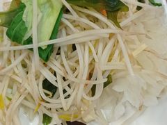 -灵芝妹子海鲜米线(香炉礁山姆店)