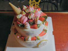 -半勺舒舒生日蛋糕店
