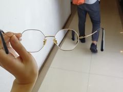 -肆兮眼镜·蔡司·徕卡战略合作店(大坪店)