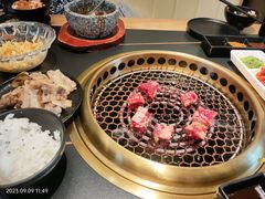 -極屋鮨牛 · 烧肉酒场(时代C馆店)
