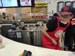 -沪上阿姨鲜果茶(世纪金源店)