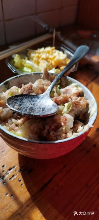 助屋(厦大店)炸鸡盖饭图片