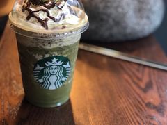 -星巴克(西藏路店)