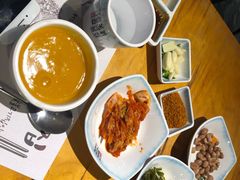 -唯成•韩国炭火烤肉 유성고기