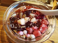 玫瑰冰粉-野山舂·贵州现舂酸汤火锅(鸿通城店)