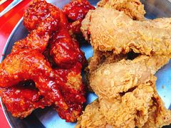 -BHC炸鸡(明洞总店)
