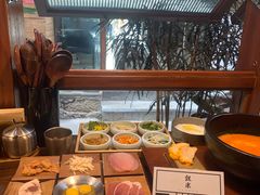 -银米·云南传统过桥米线(双廊黑金冠店)