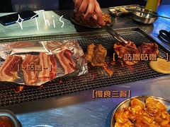 -马路牙子烧烤音乐酒馆(望京店)