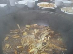 -金明姬铁锅炖(东坝店)