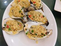 -覃记海鲜美食餐厅