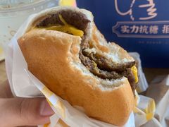 -麦当劳(新王府井店)