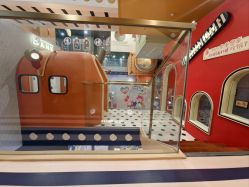 -MELAND CLUB亲子乐园·派对·餐厅(北京芳圆里ID MALL店)