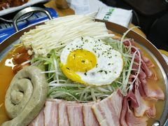 -夏星酒馆(剑桥公社店)