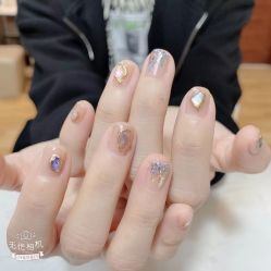 点击看大图 -聚星艺剪鸿美发中心