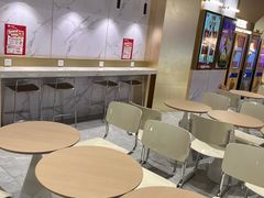 -SFC上影影城(新世界店)