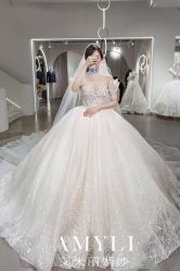 -艾米丽婚纱礼服