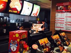 -麦当劳(杨高南路店)