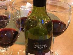 红酒-伍月花酒楼