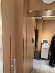 -一東造型烫发染发