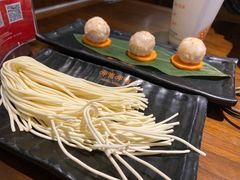 -呷哺呷哺(孝义万达店)
