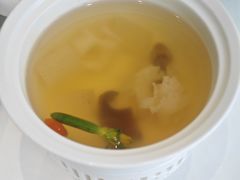 山珍菌老鸡汤-扶摇湘宴·烤鸭·湘粤宴(中关村·北大店)