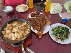 烤虹鳟鱼-北京龙庆四季香农家饭庄·灶台鱼·碳烤虹鳟鱼(龙庆峡店)