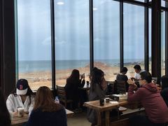 -Cafe Aewol Monsant