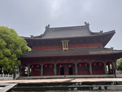 -绳金塔