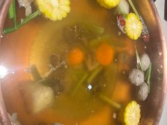 -牛村来人潮汕牛肉火锅(西单店)