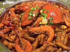 -胖哥俩肉蟹煲(济南世茂国际广场店)