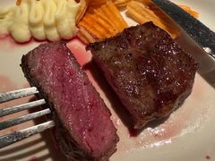 -食间牛排(重庆路万达店)