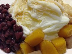 芋香映月-西门町芒果冰