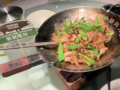 -费大厨辣椒炒肉(高铁吾悦广场店)