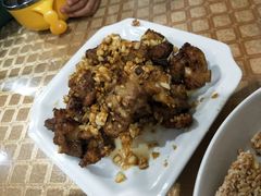 -山里人家土菜馆(茅山店)
