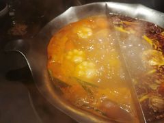 -湊湊火锅·茶憩(杭州湖滨银泰in77店)