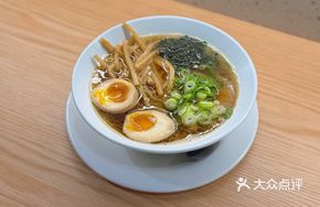 Fish and Shellfish Soy Sauce Ramen