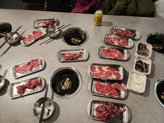 -张哞哞·鲜切牛肉自助火锅(高德置地店)