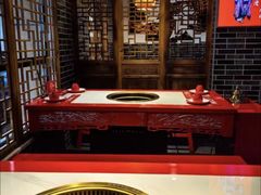 -欠火锅·水牛毛肚·团建聚餐·生日宴(何山路店)
