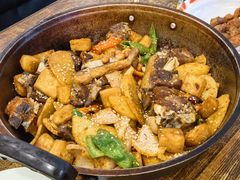 -老钟家烤羊排·敦伊阁清真餐厅胡羊焖饼