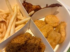 -麦当劳(假日广场店)