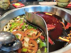 -重庆风光老灶火锅城(同德广场店)