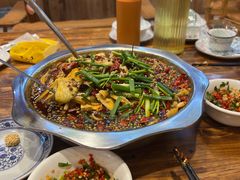 -乡土特色.冷锅鱼.牦牛肉汤锅